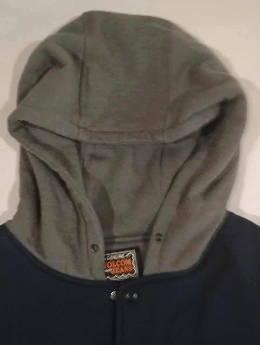 Vintage Y2k Volcom Men's Navy Body with Gray Sleeves Hooded Button Jacket Skate